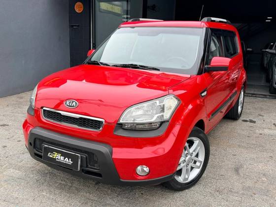 KIA SOUL 1.6 EX 16V GASOLINA 4P AUTOMÁTICO KIA SOUL 1.6 EX 16V GASOLINA 4P AUTOMÁTICO
